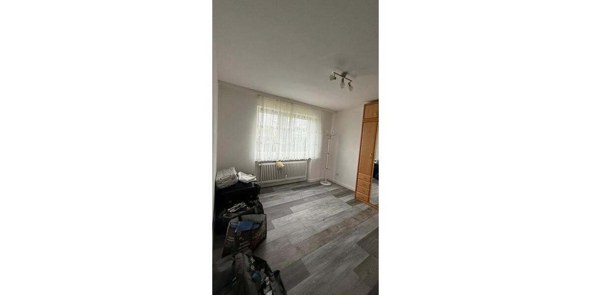 Mehrfamilienhaus, Wohnhaus Neumünster Brachenfeld/Ruthenberg - 3 Zimmer, 66 m&sup2;, 726&euro; | Angebot:26662192