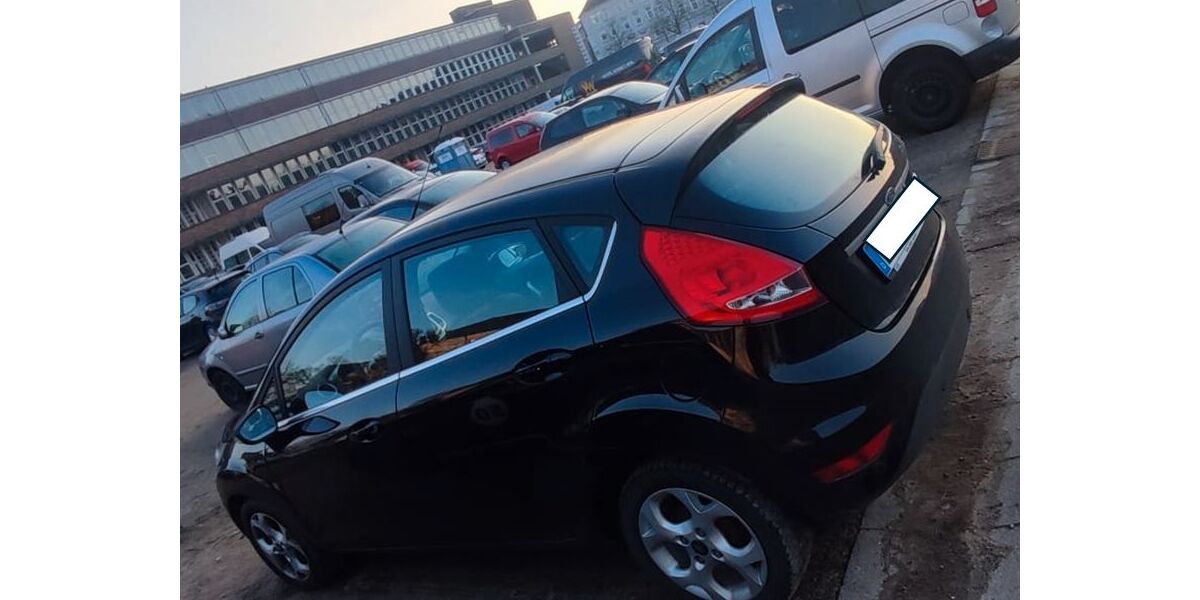 Ford Fiesta 95.000 km 5.100 &euro; Kiel 24116