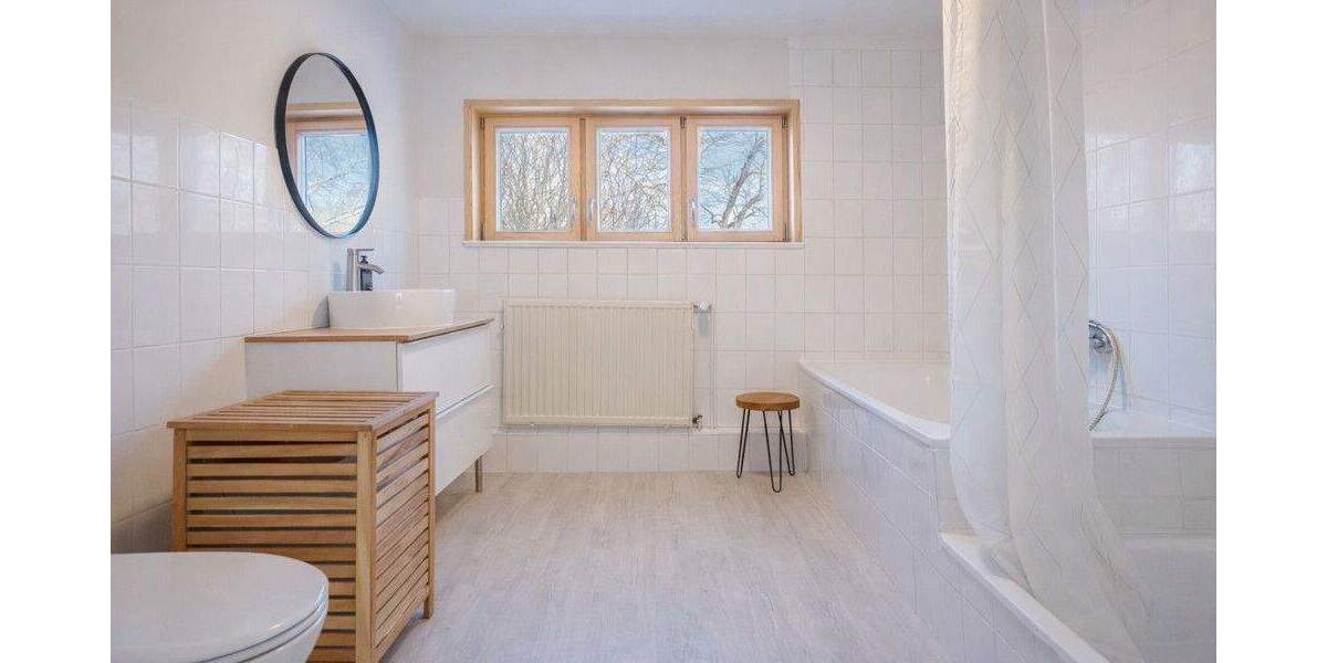 Reihenmittelhaus Kiel Südfriedhof - 3 Zimmer, 91 m&sup2;, 425.000&euro; | Angebot:25704654