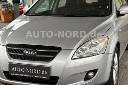 Kia ceed / Ceed 129.000 km 4.990 &euro; Neumünster 24534