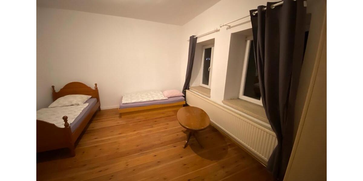 Erdgeschoßwohnung Gnutz - 5 Zimmer, 110 m&sup2;, 1.150&euro; | Angebot:26335684