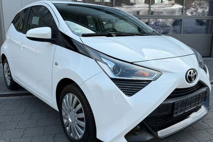 Toyota Aygo (X) 57.350 km 8.490 &euro; Kiel 24109