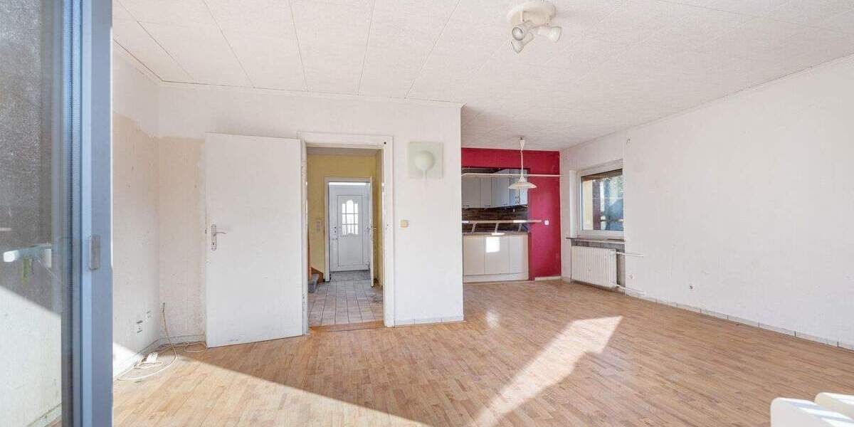 Doppelhaushälfte Neumünster Böcklersiedlung - 4 Zimmer, 100 m&sup2;, 170.000&euro; | Angebot:25427593