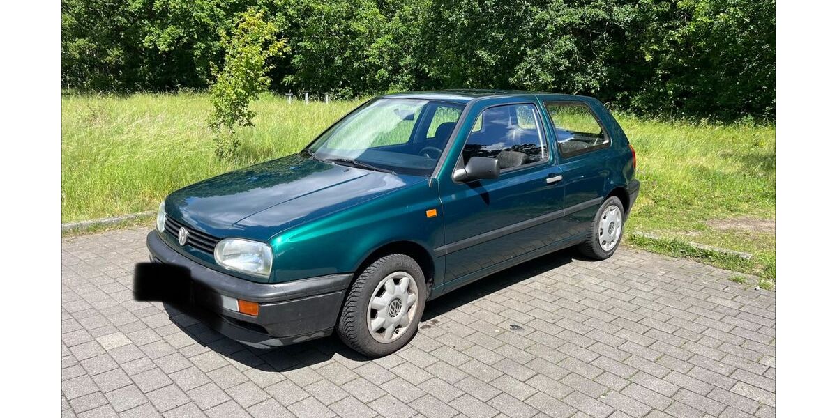 VW Golf 99.000 km 999 &euro; Neumünster 24537