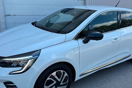 Renault Clio 94.954 km 10.950 &euro; Neumünster 24536