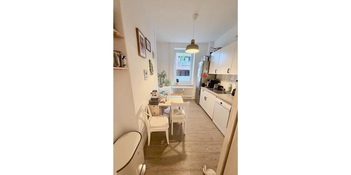 Hochparterre Kiel Ravensberg - 4 Zimmer, 93 m&sup2;, 1.489&euro; | Angebot:26606233
