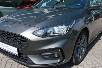 Ford Focus 52.985 km 16.460 &euro; Neumünster 24539