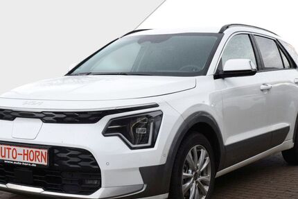 Kia Niro 10.500 km 35.890 &euro; Kiel 24146