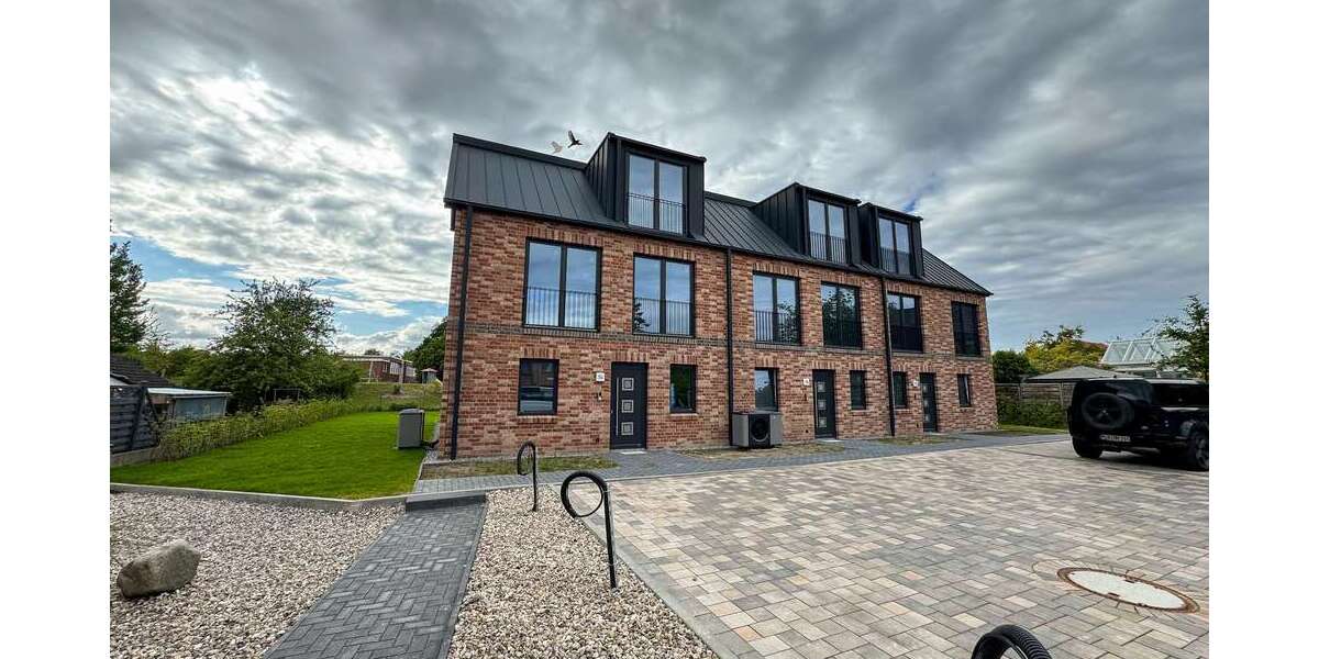 Etagenwohnung Schönberg - 5 Zimmer, 189 m&sup2;, 1.980&euro; | Angebot:25251097