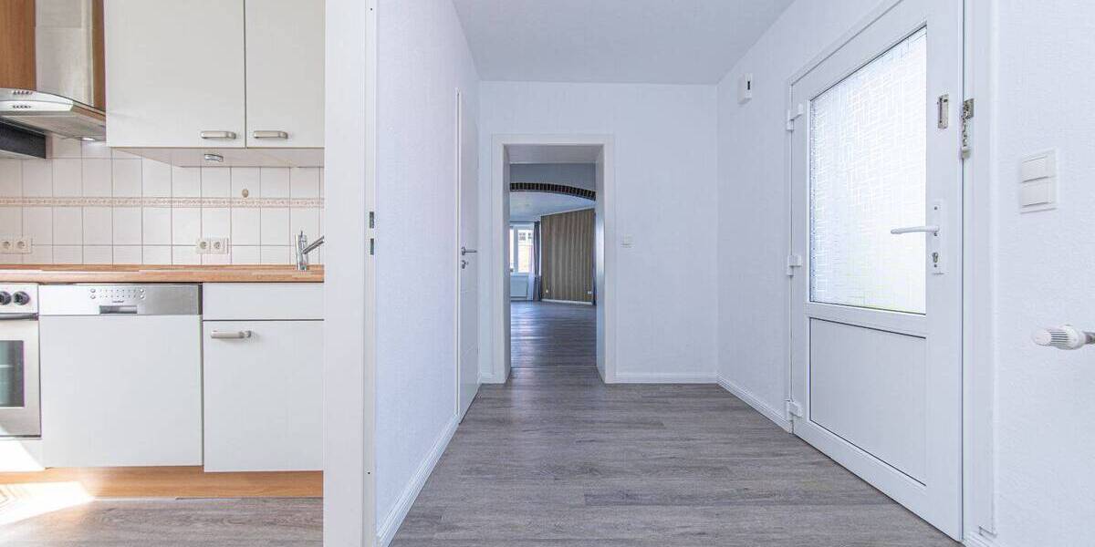 Mehrfamilienhaus, Wohnhaus Büdelsdorf - 7 Zimmer, 268 m&sup2;, 379.000&euro; | Angebot:26585387