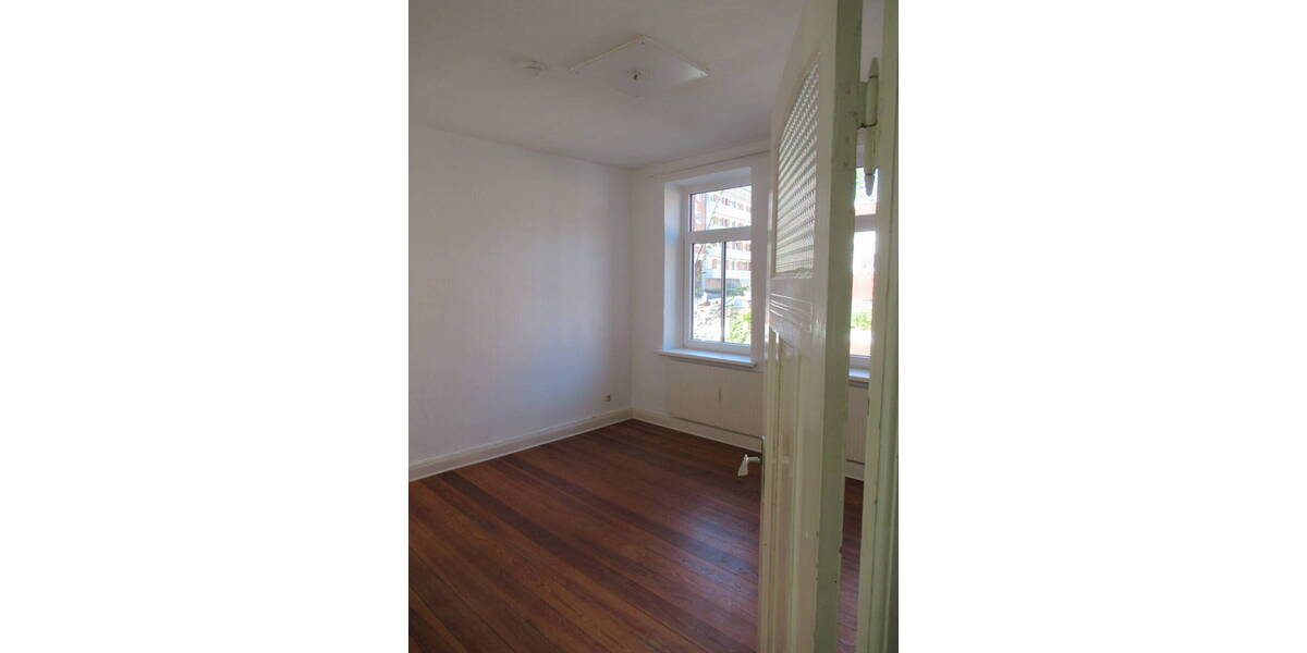 Etagenwohnung Kiel Südfriedhof - 4 Zimmer, 97 m&sup2;, 1.050&euro; | Angebot:26671785