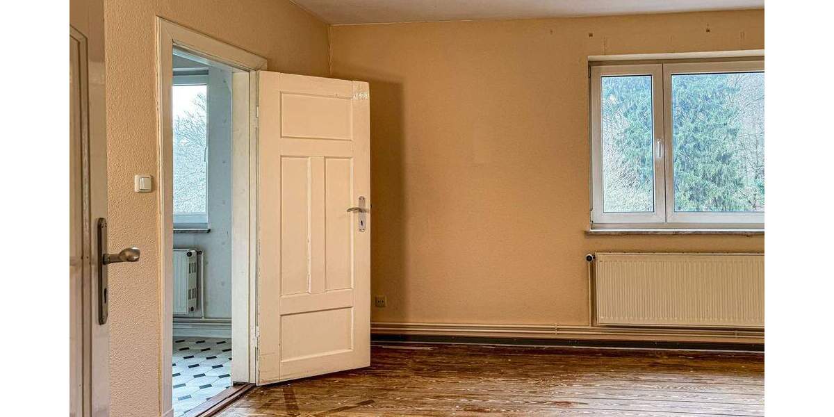 Doppelhaushälfte Kiel Elmschenhagen-Süd - 6 Zimmer, 140 m&sup2;, 310.000&euro; | Angebot:25729236
