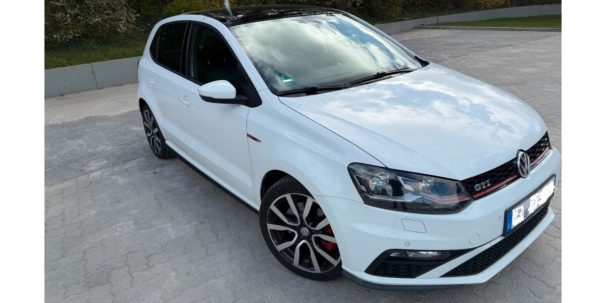 VW Polo 80.461 km 15.600 &euro; Kiel 24147