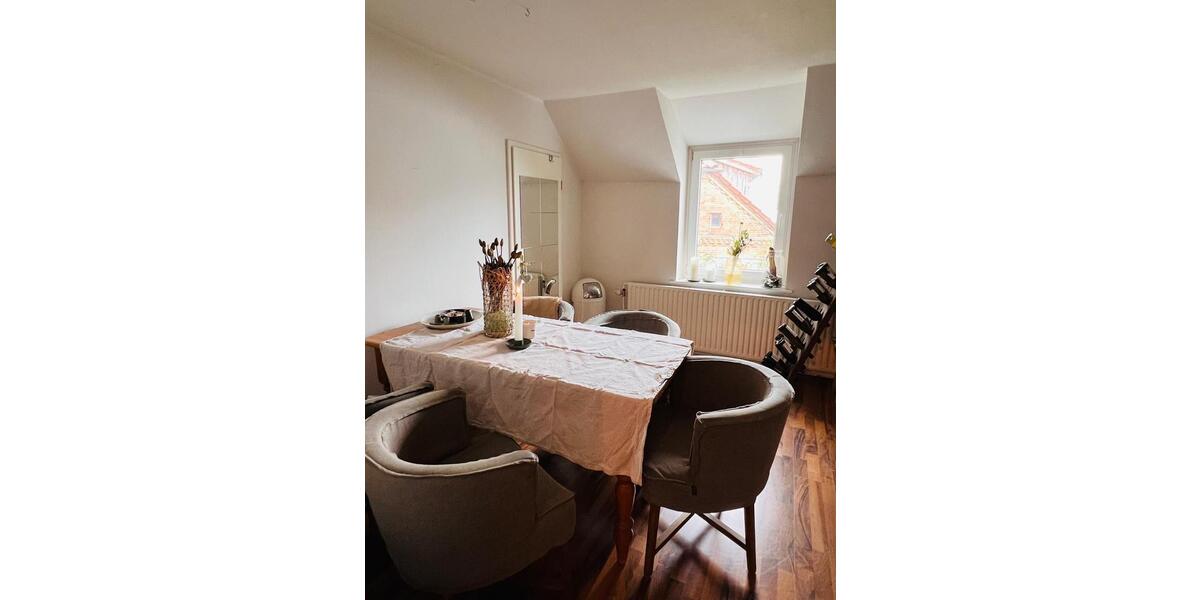 Dachgeschoßwohnung Osterby - 2 Zimmer, 85 m&sup2;, 1.000&euro; | Angebot:25190919