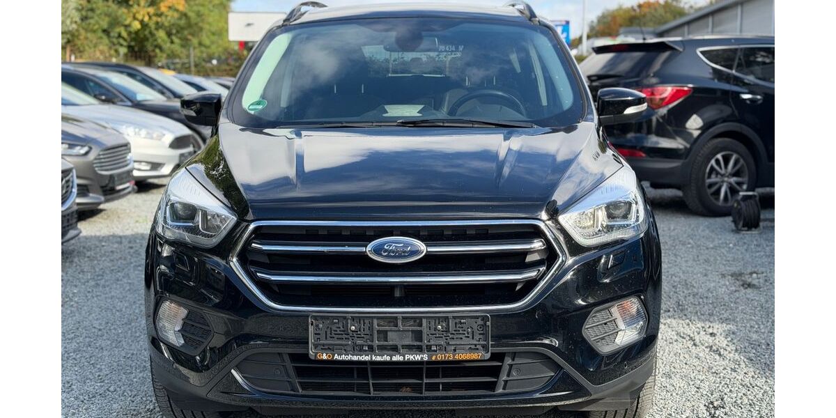 Ford Kuga 130.000 km 15.500 € Kiel 24146