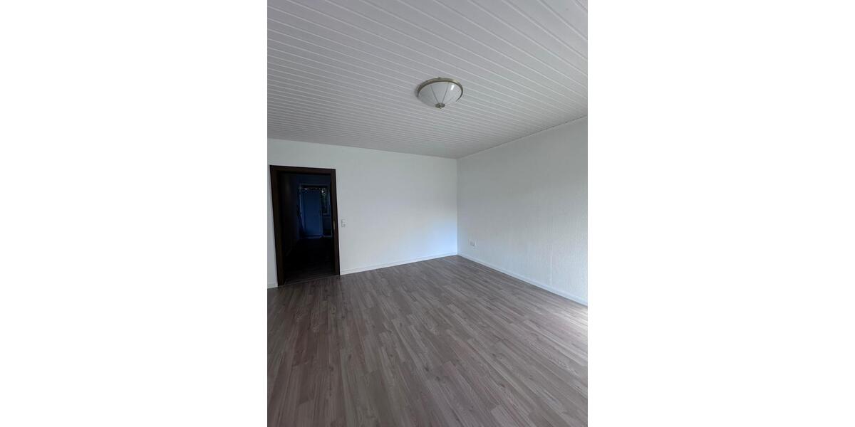Etagenwohnung Kiel Neumühlen-Dietrichsdorf - 2 Zimmer, 45 m&sup2;, 605&euro; | Angebot:26291922