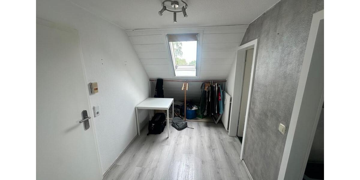 Dachgeschoßwohnung Tasdorf - 1.5 Zimmer, 48 m&sup2;, 550&euro; | Angebot:26660169