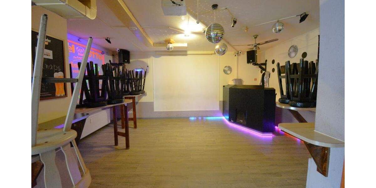 Mehrfamilienhaus, Wohnhaus Büdelsdorf - 580.000&euro; | Angebot:25604779