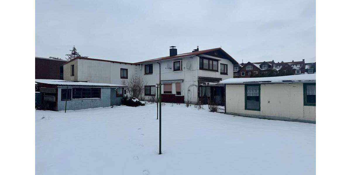 Mehrfamilienhaus, Wohnhaus Kiel Friedrichsort - 3 Zimmer, 180 m&sup2;, 450.000&euro; | Angebot:24974725