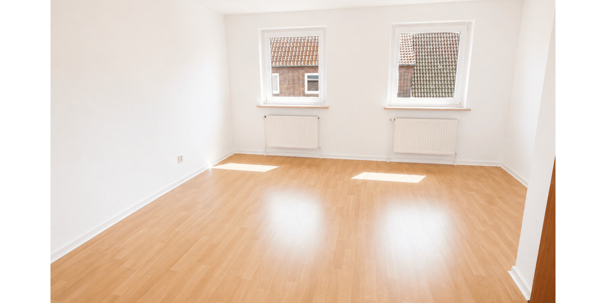 Etagenwohnung Büdelsdorf - 2 Zimmer, 102 m&sup2;, 750&euro; | Angebot:26853009