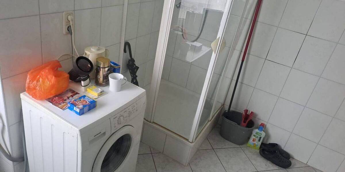 Etagenwohnung Neumünster Innenstadt - 2 Zimmer, 48 m&sup2;, 380&euro; | Angebot:26851153