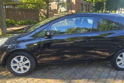 Opel Corsa 204.091 km 1.875 &euro; Kiel 24103