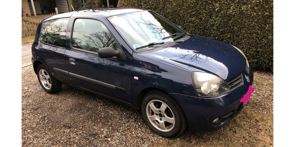 Renault Clio 177.720 km 600 &euro; Stolpe 24601