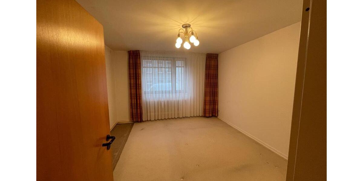 Erdgeschoßwohnung Neumünster - 2 Zimmer, 78 m&sup2;, 1.050&euro; | Angebot:26581026