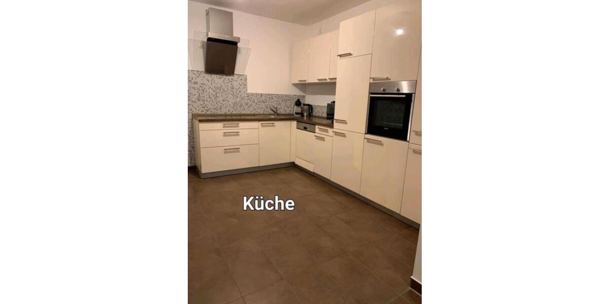 eine 2,5 Zimmerwohnung mit Terrasse. Neumünster, Plöner Str. 2.5 zimmer