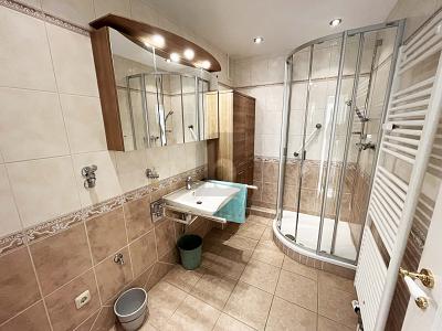 MODERNISIERT, BARRIEREFREI, FAHRSTUHL, BALKON - Etagenwohnung Neumünster Brachenfeld/Ruthenberg | Angebot:26608980