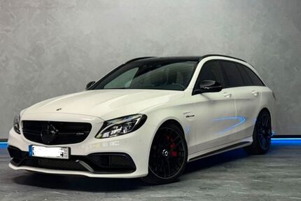 Mercedes-Benz C 63 AMG 92.500 km 45.200 &euro; Altenholz 24161
