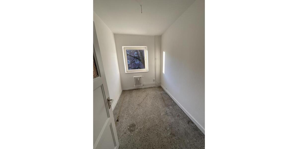 Etagenwohnung Kiel Gaarden-Ost - 2 Zimmer, 58 m&sup2;, 579&euro; | Angebot:26447250