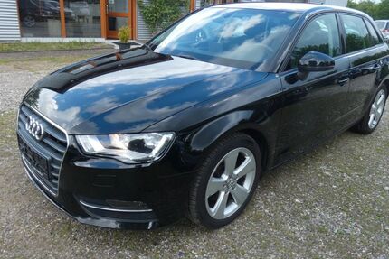 Audi A3 173.000 km 10.499 &euro; Kiel 24145