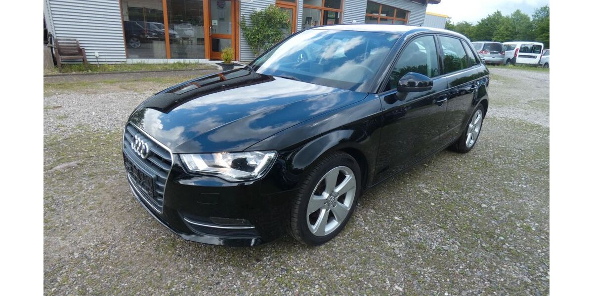 Audi A3 173.000 km 10.499 &euro; Kiel 24145