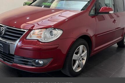 VW Touran 215.582 km 3.990 &euro; Neumünster 24536