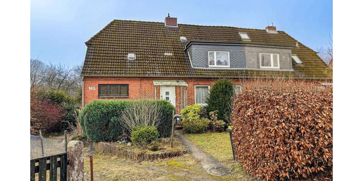 Doppelhaushälfte Kiel Elmschenhagen-Süd - 6 Zimmer, 140 m&sup2;, 310.000&euro; | Angebot:25729236