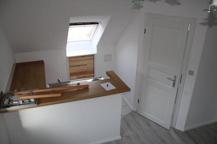 Helle kleine Single Wohnung 1 zimmer