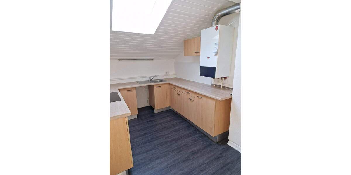 Etagenwohnung Büdelsdorf - 3 Zimmer, 110 m&sup2;, 690&euro; | Angebot:25700043