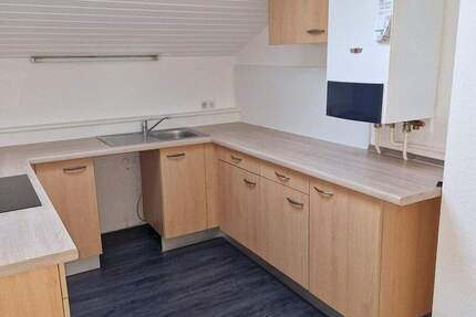 Wohnung Büdelsdorf - 3 Zimmer, 110 m&sup2;, 690&euro; | Angebot:25700043