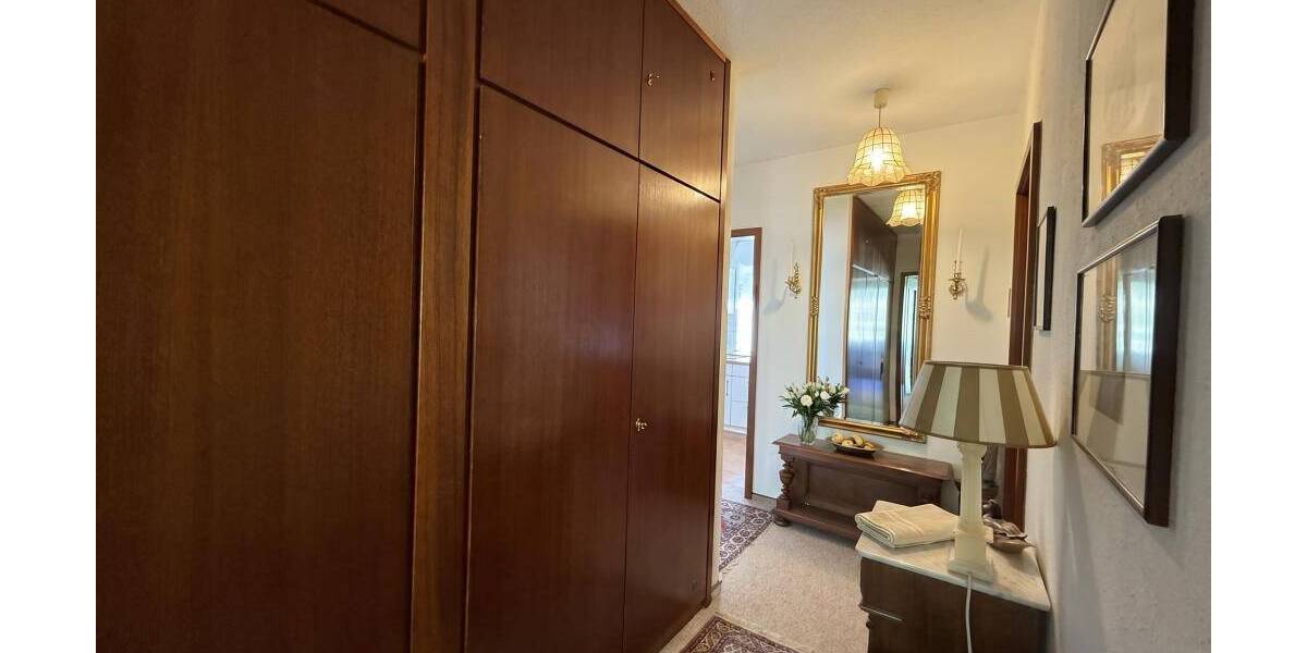 Etagenwohnung Neumünster Innenstadt - 2 Zimmer, 60 m&sup2;, 109.000&euro; | Angebot:26572692