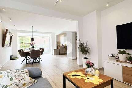 Haus Neumünster Böcklersiedlung - 4.5 Zimmer, 152 m&sup2;, 295.000&euro; | Angebot:26753579