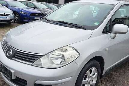 Nissan Tiida 140.000 km 2.500 &euro; Kiel 24145