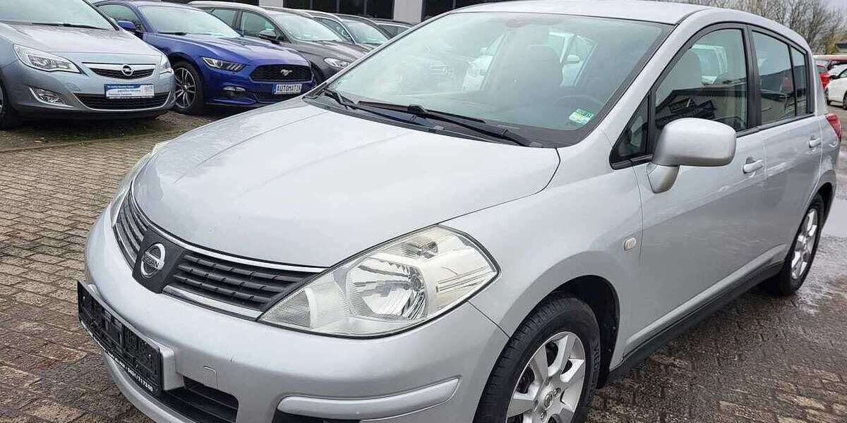 Nissan Tiida 140.000 km 2.500 &euro; Kiel 24145