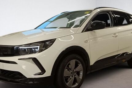 Opel Grandland (X) 10.173 km 25.480 &euro; Neumünster 24536