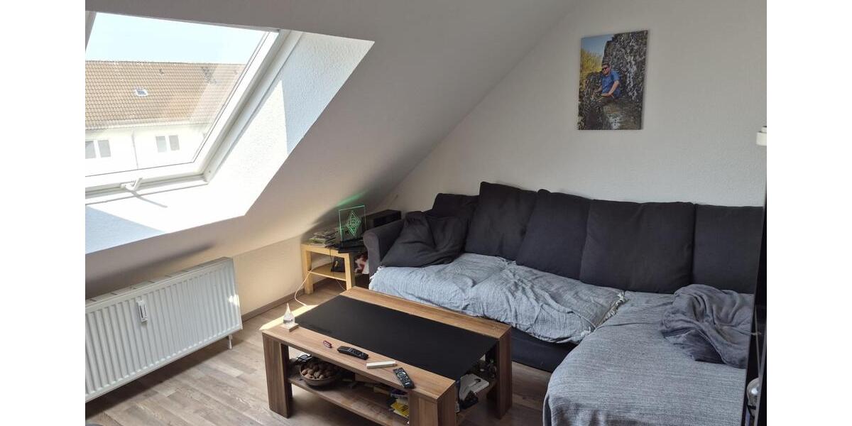 Dachgeschoßwohnung Kiel Blücherplatz - 2 Zimmer, 47 m&sup2;, 745&euro; | Angebot:26637406