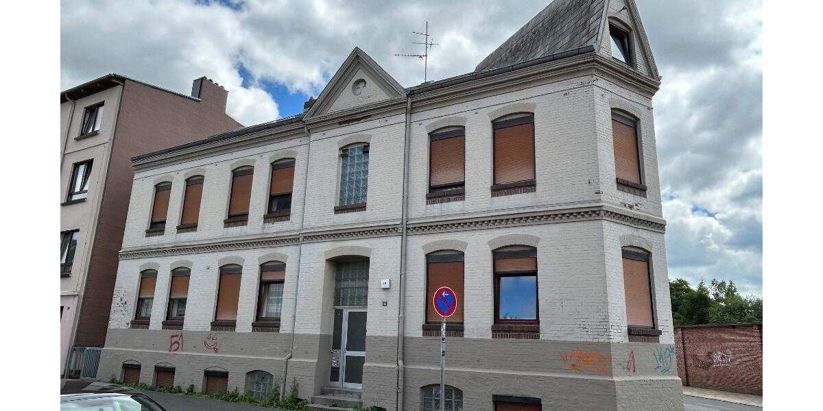 Etagenwohnung Neumünster Innenstadt - 5 Zimmer, 100 m&sup2;, 55.000&euro; | Angebot:25776579