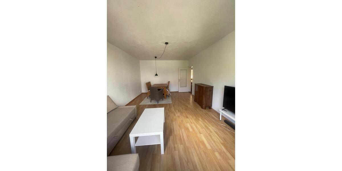 Etagenwohnung Kiel Ravensberg - 4 Zimmer, 90 m&sup2;, 1.200&euro; | Angebot:25270667