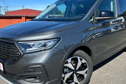 Ford Tourneo Connect 5.592 km 38.900 &euro; Neumünster 24536