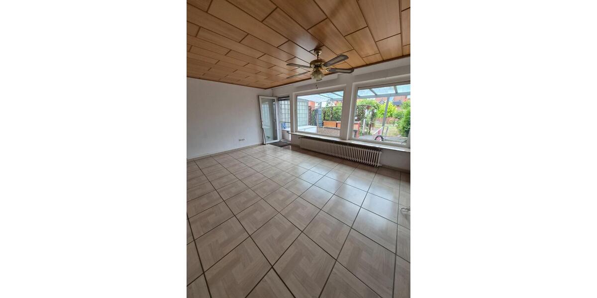 Reihenhaus Kiel Neumühlen-Dietrichsdorf - 4 Zimmer, 85 m&sup2;, 280.000&euro; | Angebot:27141197