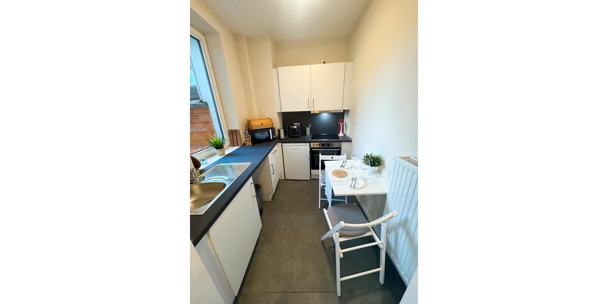 Einfamilienhaus Kiel Gaarden-Ost - 2 Zimmer, 2 m&sup2;, 1.300&euro; | Angebot:24806519